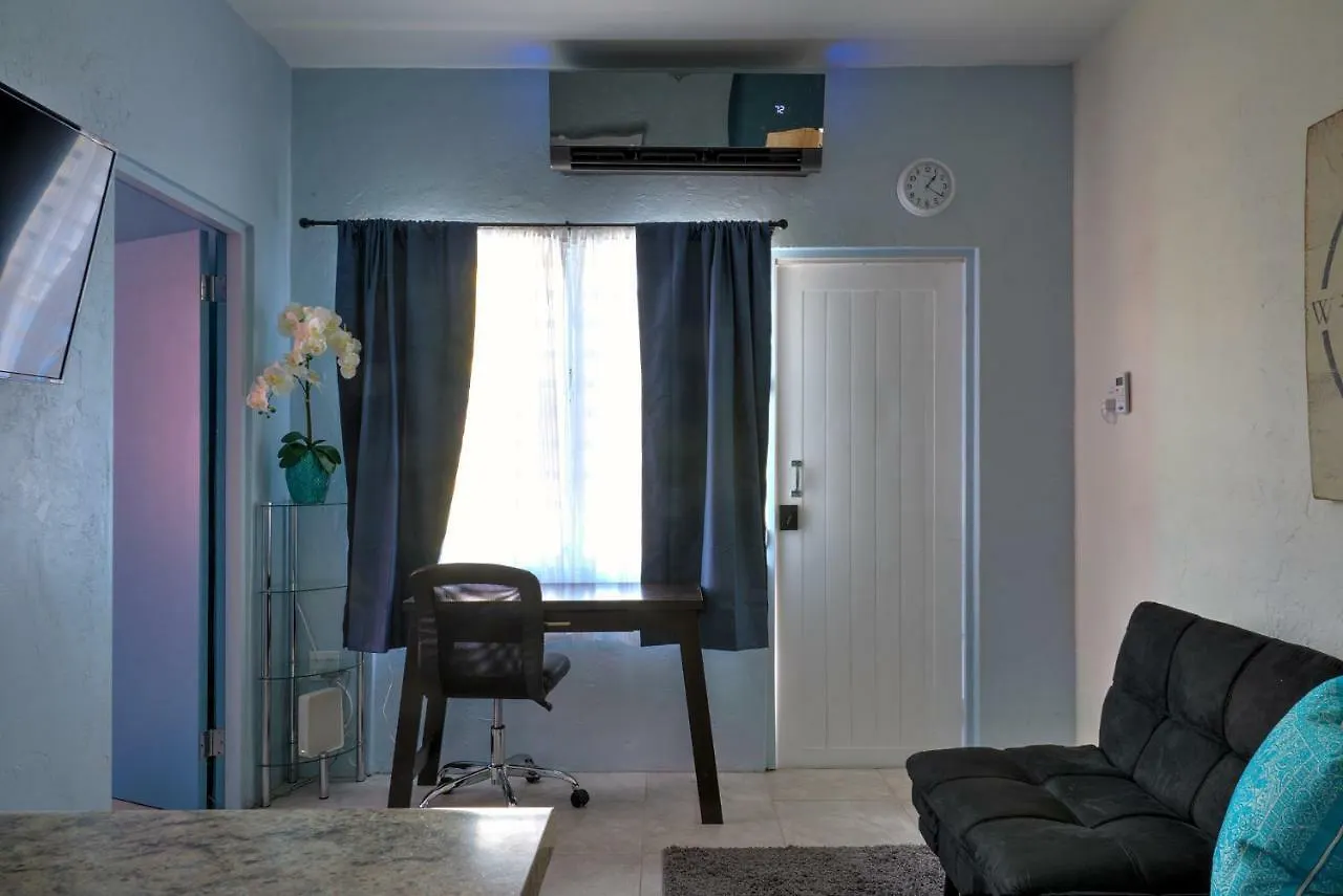 Perla Roja Guesthouse San Juan Puerto Rico